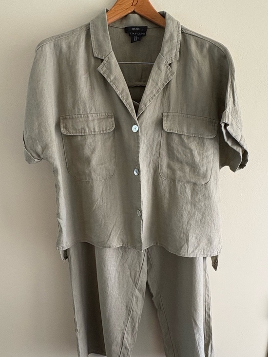 Tahari Pants - Tahari Sage Green Linen Two Piece Set